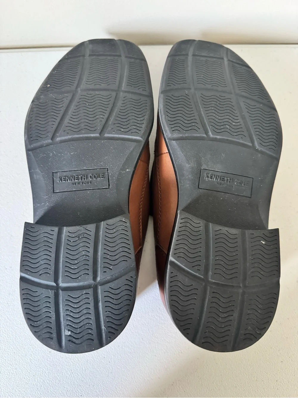 Kenneth Cole Men's Len Brown Leather Slip-On Loafers size 11